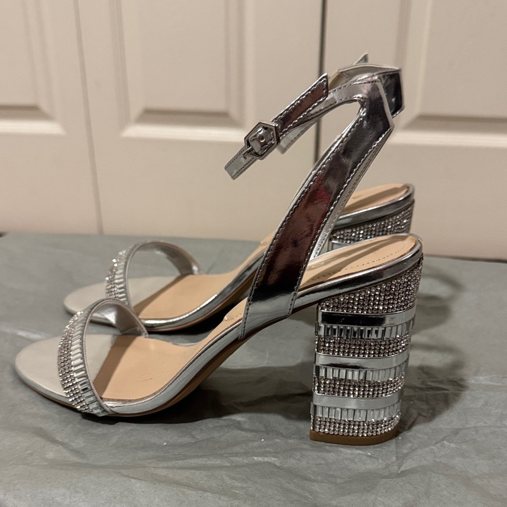 Silver strappy Aldo crystal sandals brand new 8.5